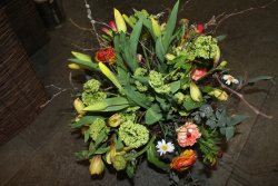 Frühlingsstrauss (ausgeliefert in Bowil am 22. April 2014)