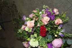 Blumen Strauss rosa weiss (ausgeliefert in Biglen am 22. Mai 2014)