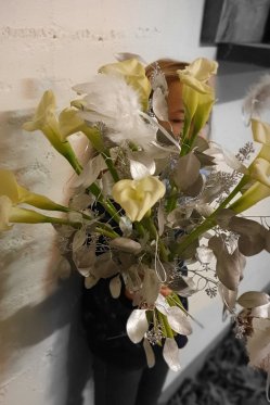 Silberweiss-Blumenstraus-silvester-DIY-Anleitung.png