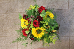 Strauss sommerlich gelb rot (ausgeliefert in Konolfingen am 14. Juni 2014)